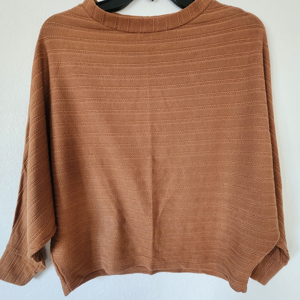 🎀Jolie - Junior's Brown Crew Neck Sweater - Junior's Small🎀
